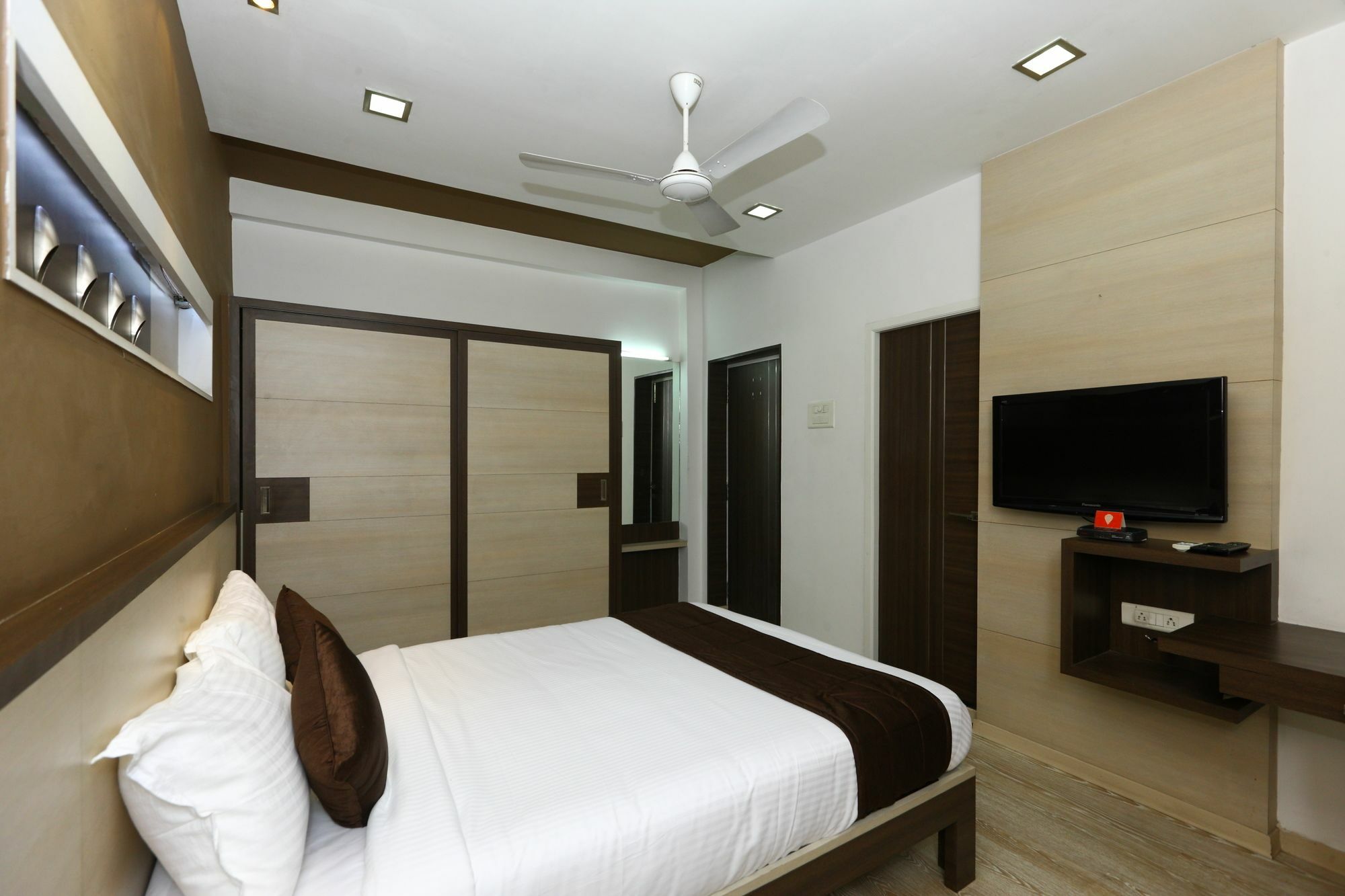 Oyo 9911 Shylee Niwas Hotel Chennai